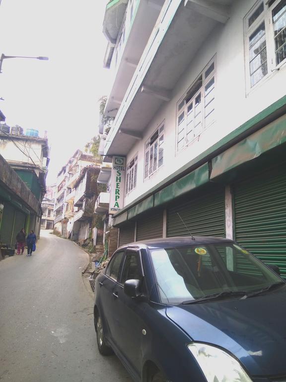 Hotel Sherpa Darjeeling (West Bengal) Exteriör bild
